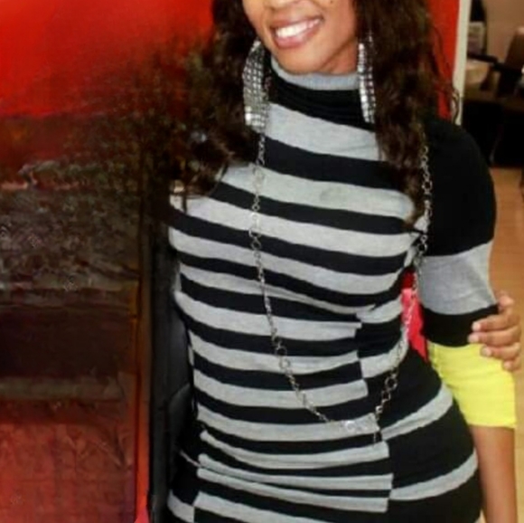 Sweater Dress, Size 10 - Picture 6 of 6